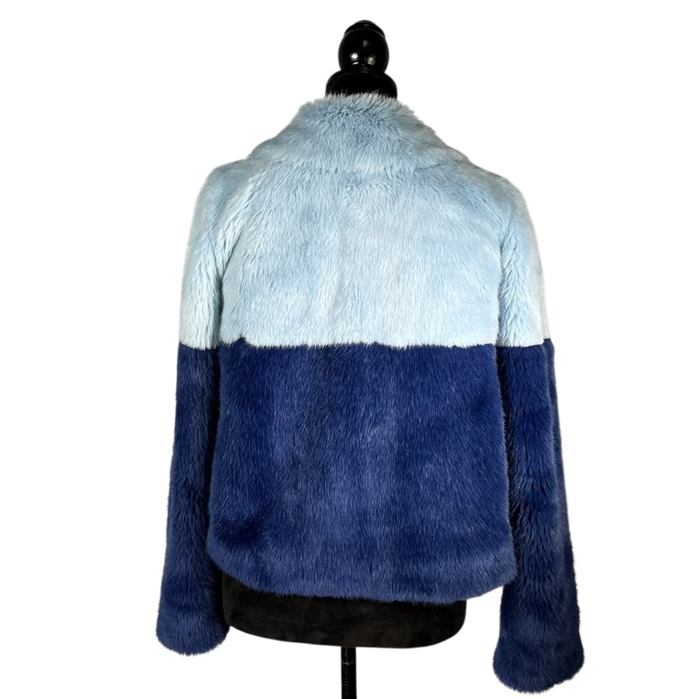 Alice & Olivia Blue Faux Fur Jacket Two-Tone Color Block Quilted Teddy Coat - Picture 4 of 14